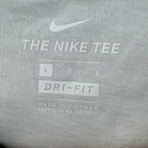 Nike Mens Dri-Fit Tee Lightweight Athletic Shirt With Subtle Pattern Size Large - Picture 5 of 6